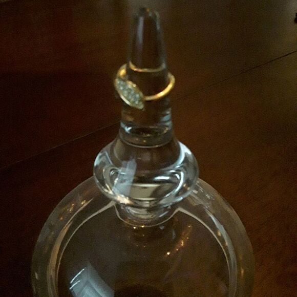 Elegant Goldtone CZ Statement Ring – Crisscross Design, EUC - Picture 2 of 5